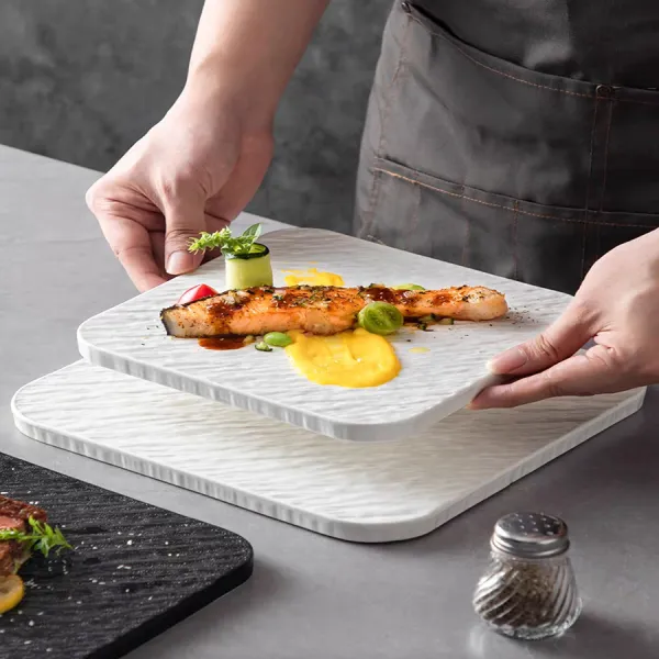 Rock matte black and white square dinner plate