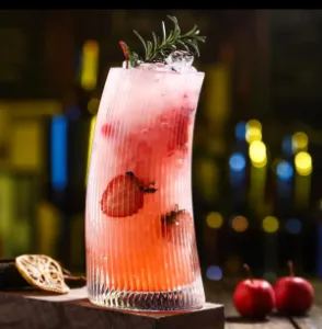 ✴️Crescent-shaped transparent Glassware