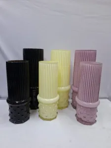 Glass flower vase coloured:
