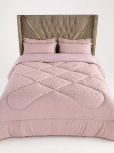 Tufted Duvet with 1 bedsheet and 4 pillow cases.